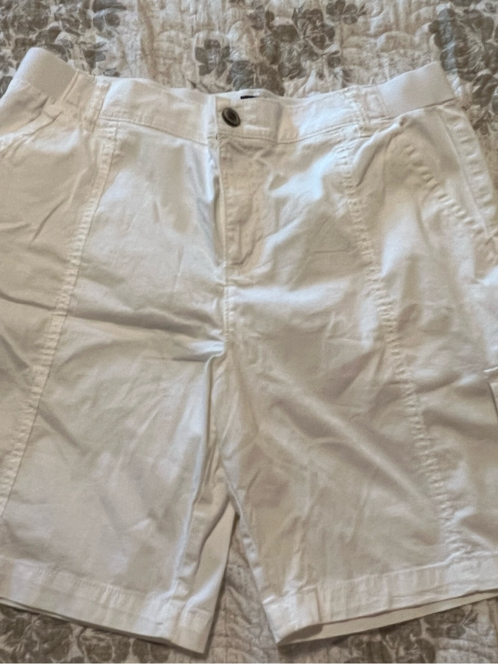 Lee White Women's Cargo Shorts